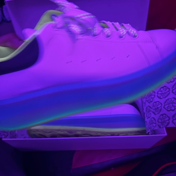 Alexander mcqueens - Picture 3 of 4